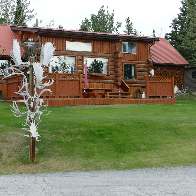 Carnivore Cabins in Haines Junction