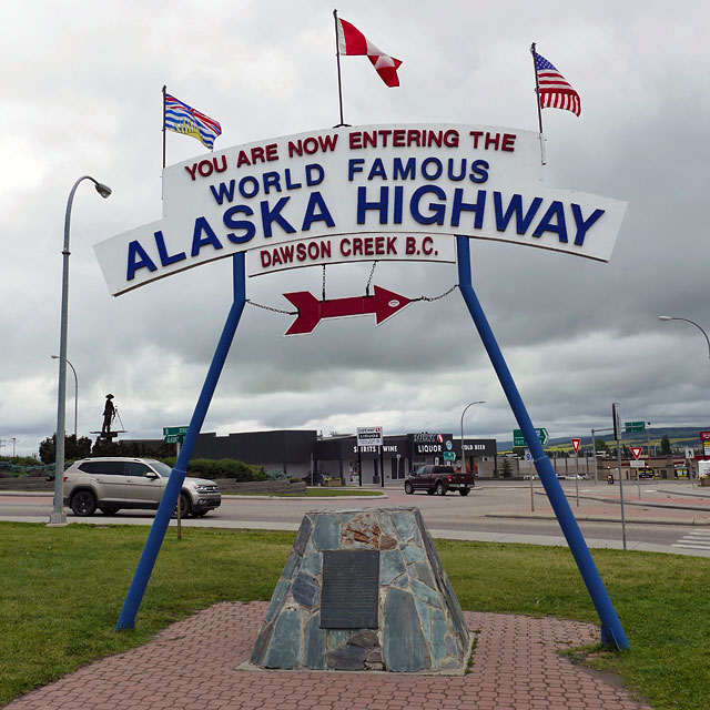 Anfang des Alaska Highways in Dawson Creek, der sogenannten „Mile 0 City”