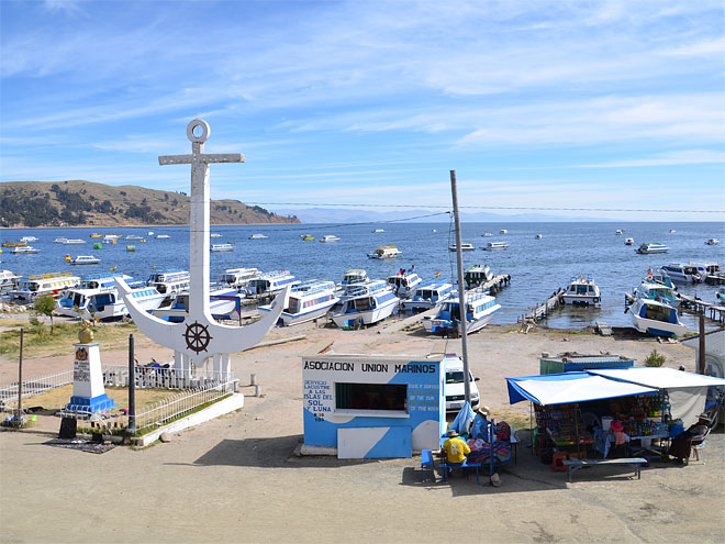Vom peruanischen Puno nach Copacabana in Bolivien Copacabana in Bolivien