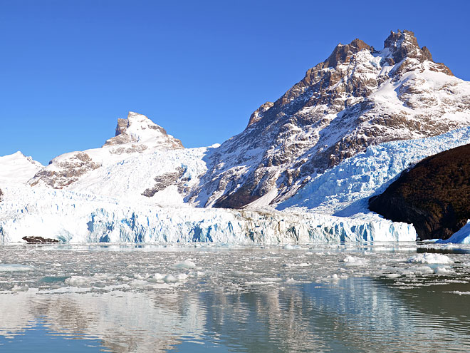 Von El Chalten nach El Calafate in Argentinien El Calafate in Argentinien