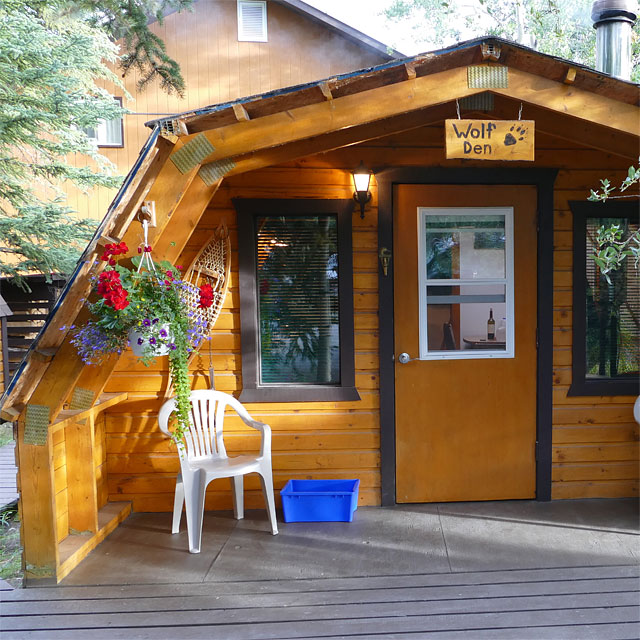 Carnivore Cabins in Haines Junction