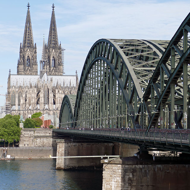 Kölner Hohenzollernbrücke