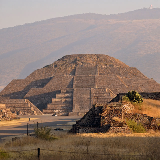 Pyramiden von Teotihuacán